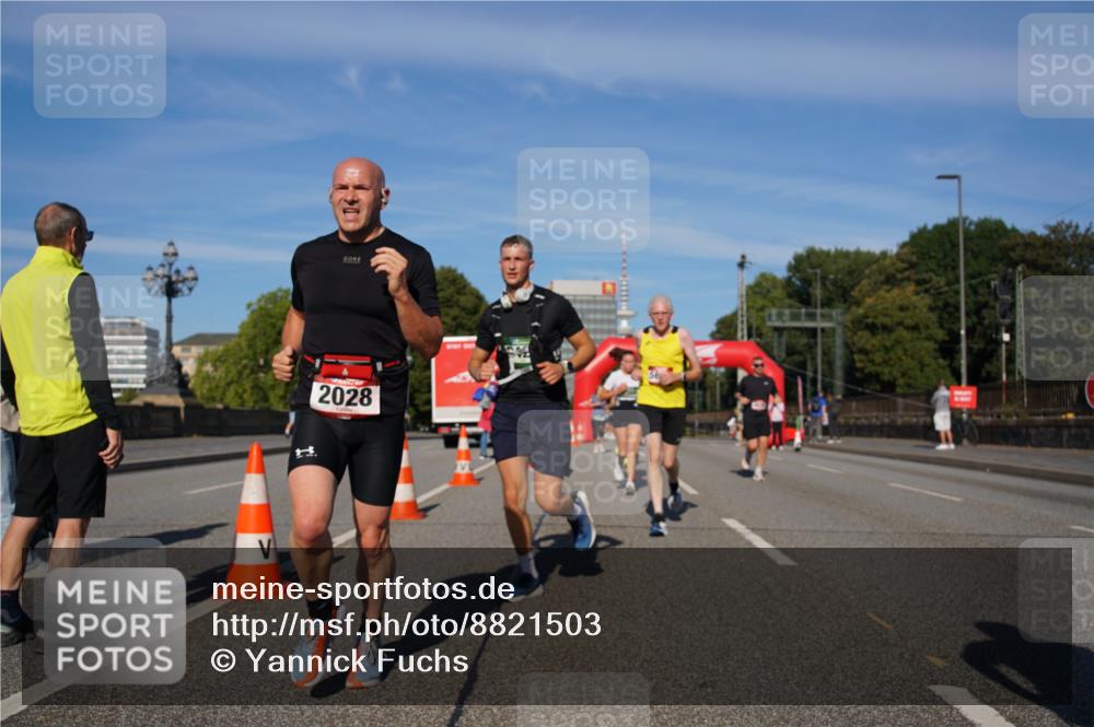 07.09.2025 - BARMER Alsterlauf Yannick Fuchs http://msf.ph/oto/8821503 07.09.2025 09:45:59 Laufen 2028 meine-sportfotos.de
