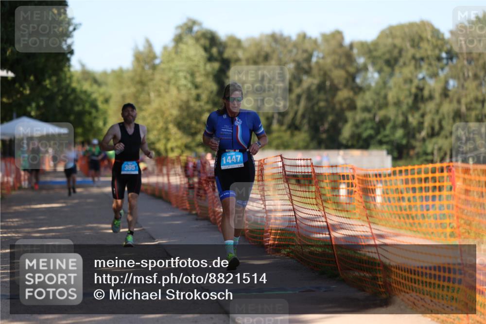 07.09.2025 - 19. Norderstedt Triathlon Michael Strokosch http://msf.ph/oto/8821514 07.09.2025 15:55:57 Laufen 395, 1447 meine-sportfotos.de