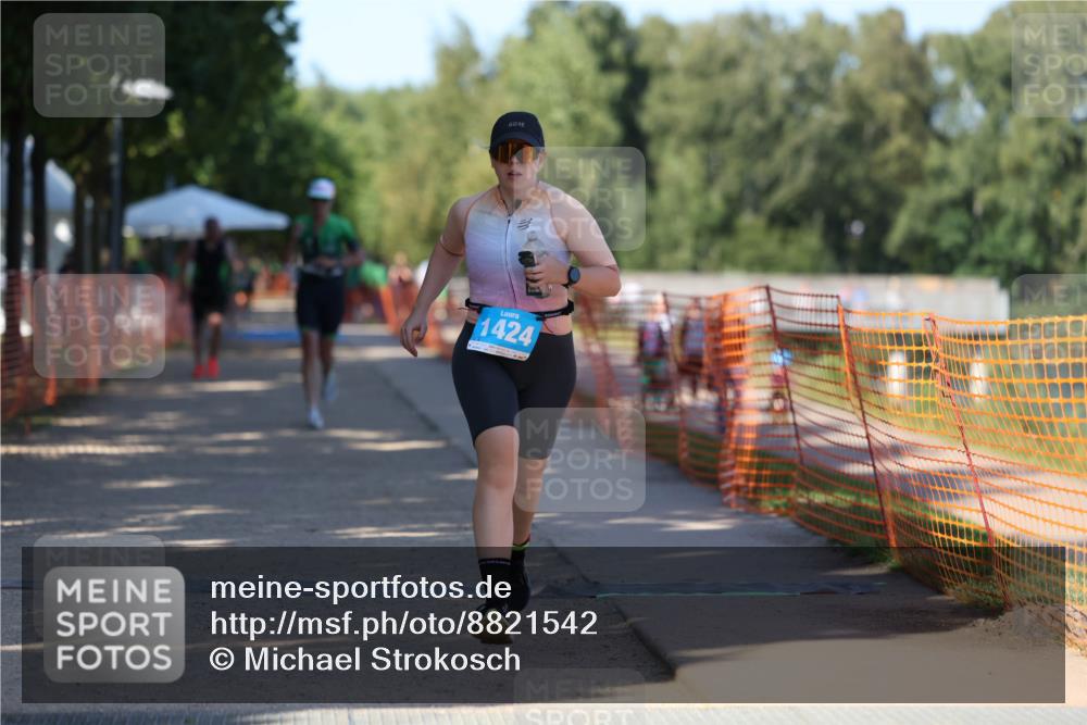 07.09.2025 - 19. Norderstedt Triathlon Michael Strokosch http://msf.ph/oto/8821542 07.09.2025 15:56:09 Laufen 1424, 1491 meine-sportfotos.de