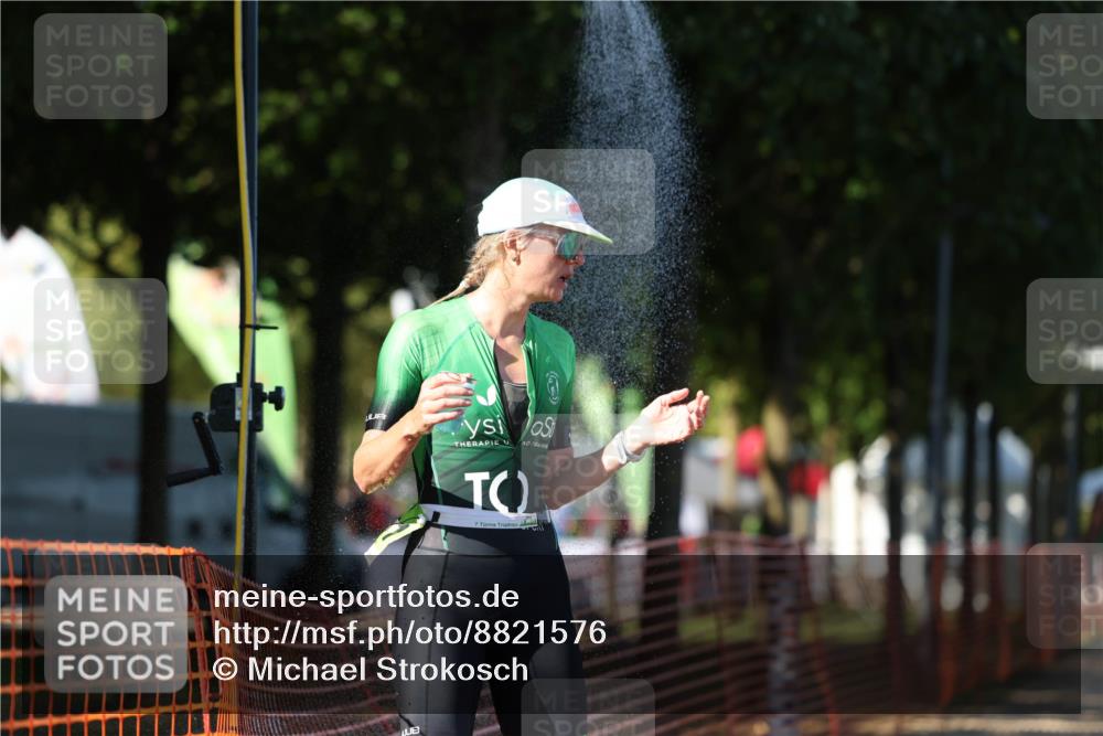 07.09.2025 - 19. Norderstedt Triathlon Michael Strokosch http://msf.ph/oto/8821576 07.09.2025 15:56:17 Laufen 391, 1491 meine-sportfotos.de
