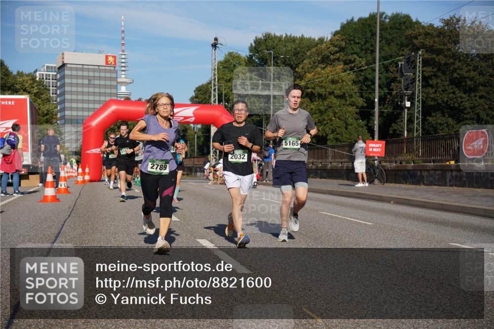 07.09.2025 - BARMER Alsterlauf Yannick Fuchs http://msf.ph/oto/8821600 07.09.2025 09:46:05 Laufen 2789, 2032, 5165 meine-sportfotos.de