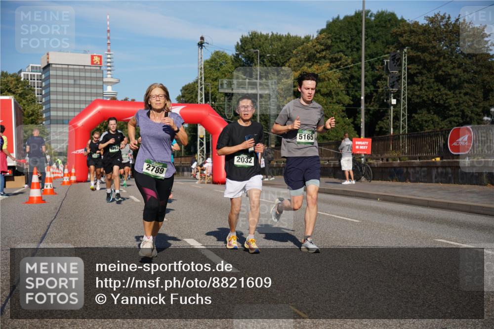 07.09.2025 - BARMER Alsterlauf Yannick Fuchs http://msf.ph/oto/8821609 07.09.2025 09:46:05 Laufen 5164, 2789, 2032, 5165 meine-sportfotos.de