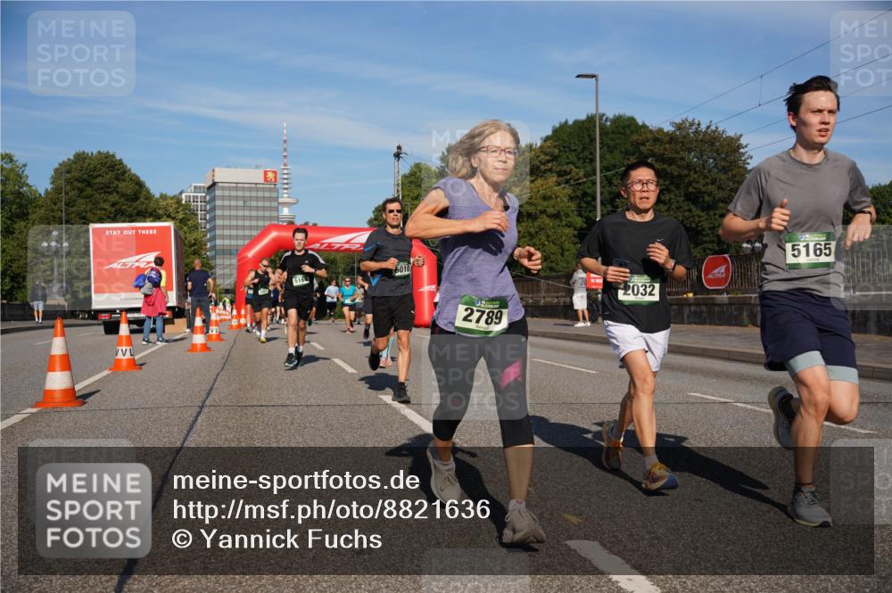 07.09.2025 - BARMER Alsterlauf Yannick Fuchs http://msf.ph/oto/8821636 07.09.2025 09:46:06 Laufen 6010, 2789, 2032, 5165 meine-sportfotos.de