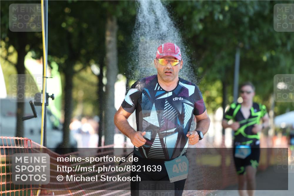 07.09.2025 - 19. Norderstedt Triathlon Michael Strokosch http://msf.ph/oto/8821639 07.09.2025 17:03:16 Laufen 409, 915, 944 meine-sportfotos.de
