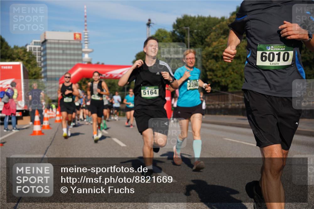 07.09.2025 - BARMER Alsterlauf Yannick Fuchs http://msf.ph/oto/8821669 07.09.2025 09:46:08 Laufen 5164, 2390, 36, 6010 meine-sportfotos.de