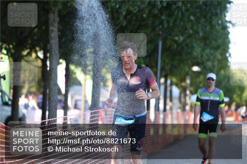 07.09.2025 - 19. Norderstedt Triathlon Michael Strokosch http://msf.ph/oto/8821673 07.09.2025 17:03:35 Laufen 397, 1460 meine-sportfotos.de