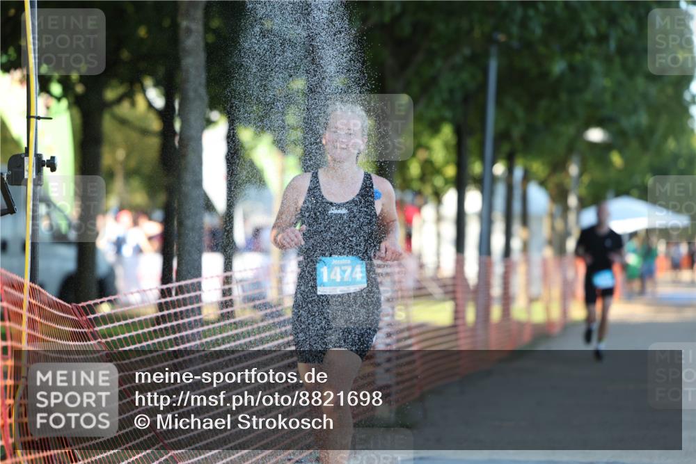 07.09.2025 - 19. Norderstedt Triathlon Michael Strokosch http://msf.ph/oto/8821698 07.09.2025 17:04:09 Laufen 931, 1420, 1474 meine-sportfotos.de