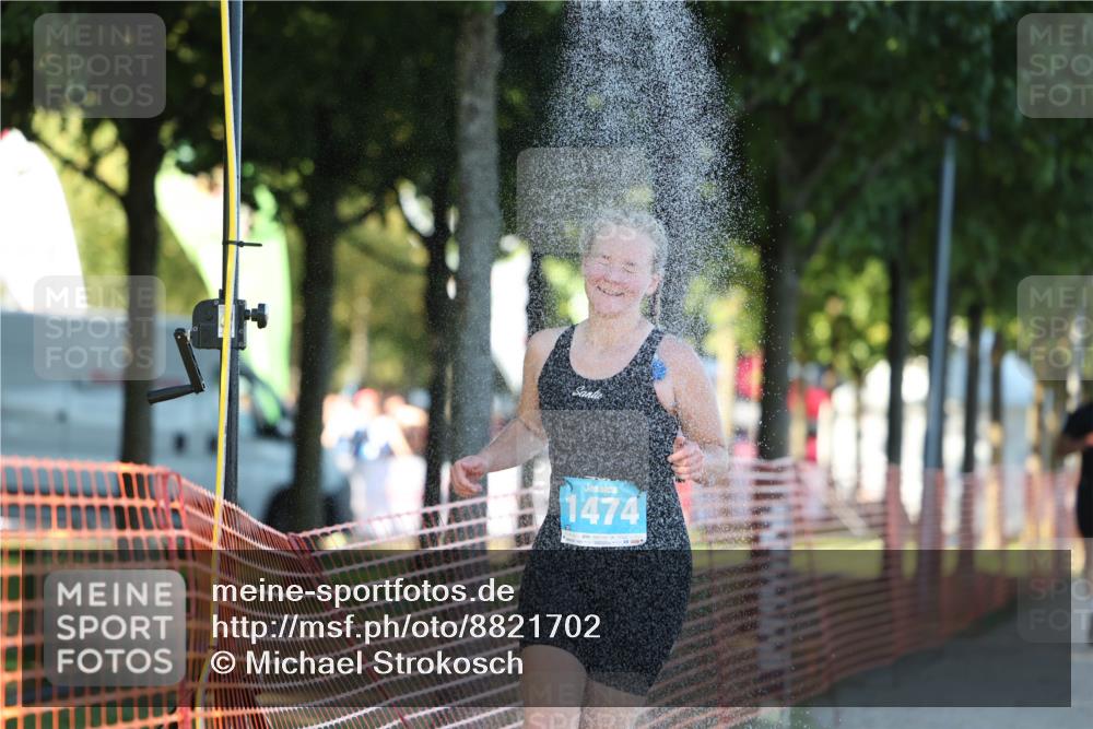07.09.2025 - 19. Norderstedt Triathlon Michael Strokosch http://msf.ph/oto/8821702 07.09.2025 17:04:09 Laufen 931, 1420, 1474 meine-sportfotos.de