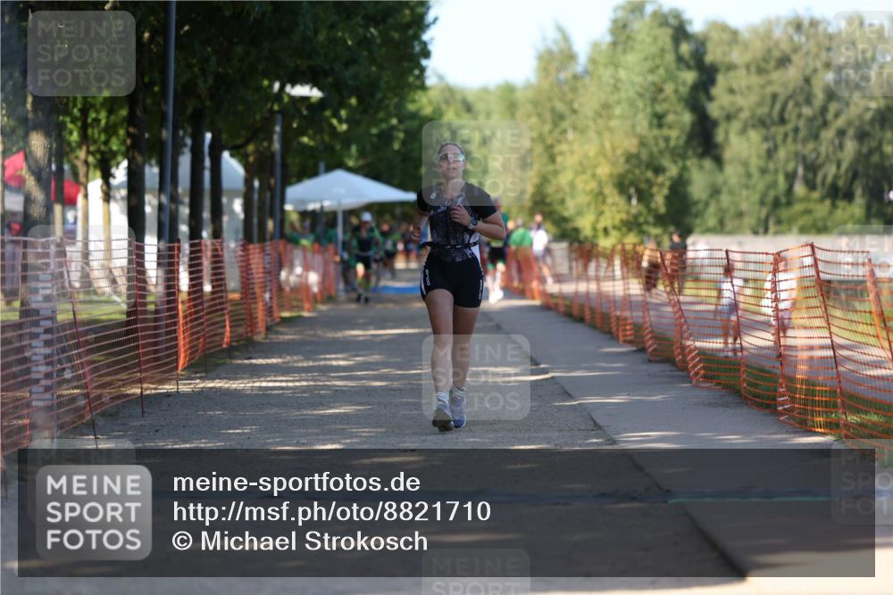 07.09.2025 - 19. Norderstedt Triathlon Michael Strokosch http://msf.ph/oto/8821710 07.09.2025 15:57:48 Laufen 887 meine-sportfotos.de