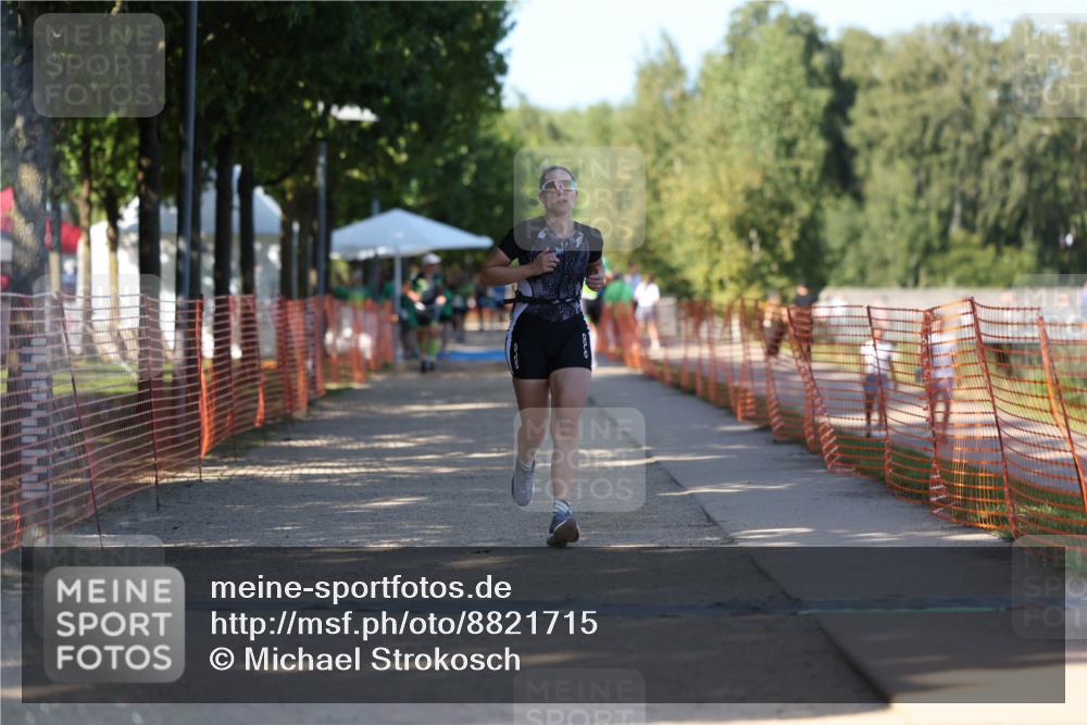 07.09.2025 - 19. Norderstedt Triathlon Michael Strokosch http://msf.ph/oto/8821715 07.09.2025 15:57:49 Laufen 887 meine-sportfotos.de