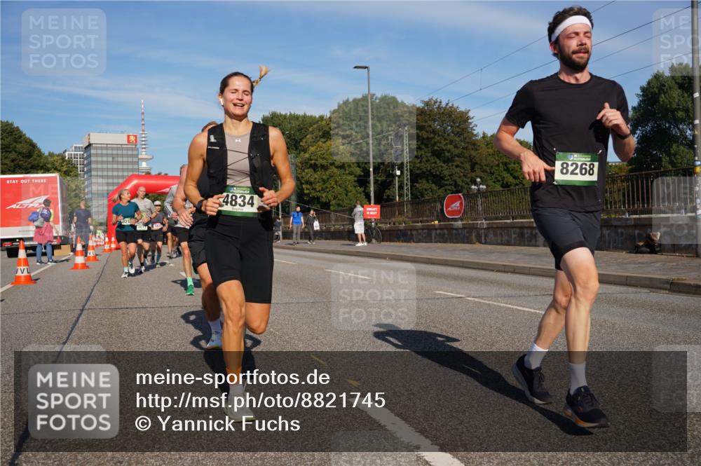 07.09.2025 - BARMER Alsterlauf Yannick Fuchs http://msf.ph/oto/8821745 07.09.2025 09:46:11 Laufen 59, 321, 2673, 541, 4834, 8268 meine-sportfotos.de