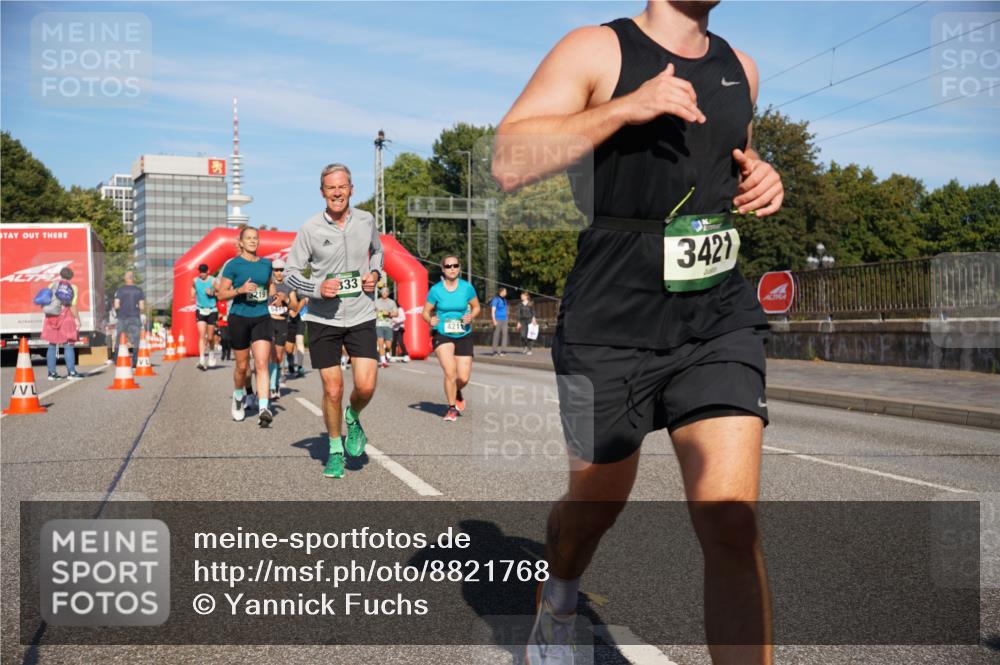 07.09.2025 - BARMER Alsterlauf Yannick Fuchs http://msf.ph/oto/8821768 07.09.2025 09:46:12 Laufen 219, 5415, 333, 421, 3421 meine-sportfotos.de