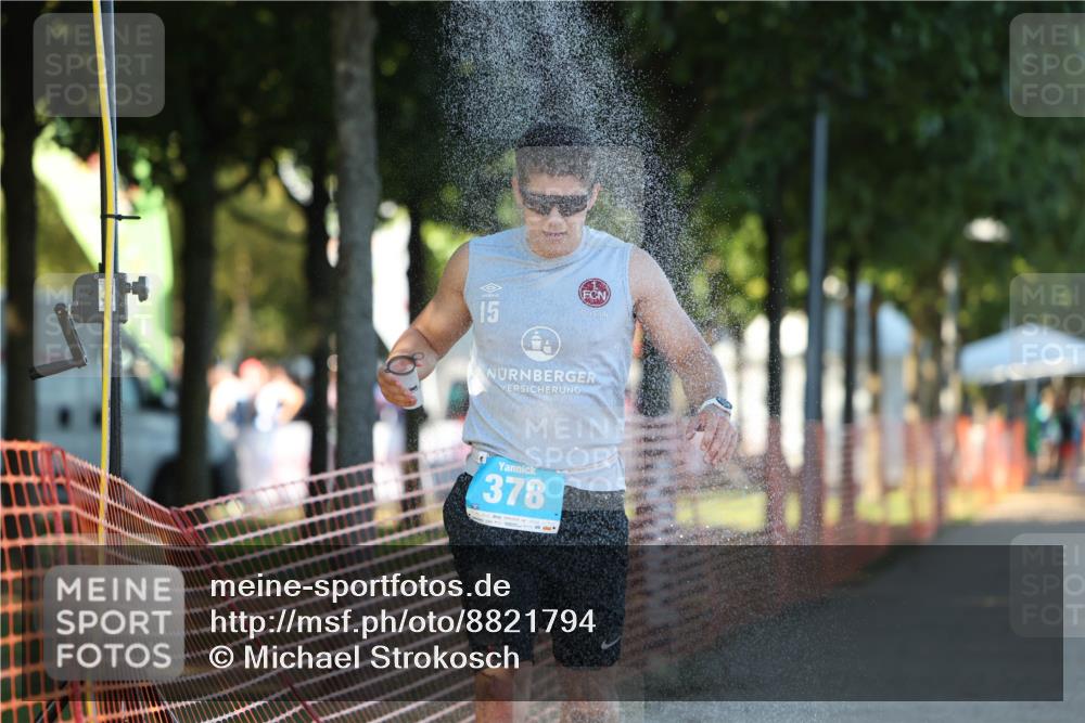 07.09.2025 - 19. Norderstedt Triathlon Michael Strokosch http://msf.ph/oto/8821794 07.09.2025 17:05:04 Laufen 378, 936 meine-sportfotos.de
