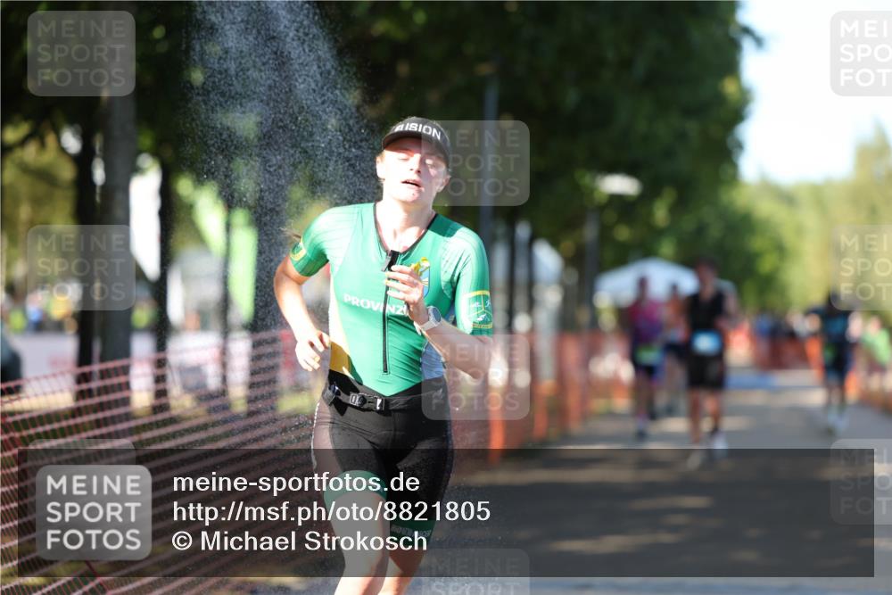 07.09.2025 - 19. Norderstedt Triathlon Michael Strokosch http://msf.ph/oto/8821805 07.09.2025 15:58:50 Laufen 363, 448, 1485, 1507 meine-sportfotos.de