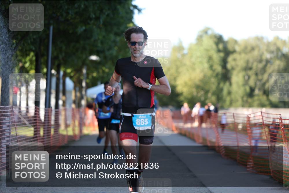 07.09.2025 - 19. Norderstedt Triathlon Michael Strokosch http://msf.ph/oto/8821836 07.09.2025 17:05:19 Laufen 1400, 1446 meine-sportfotos.de