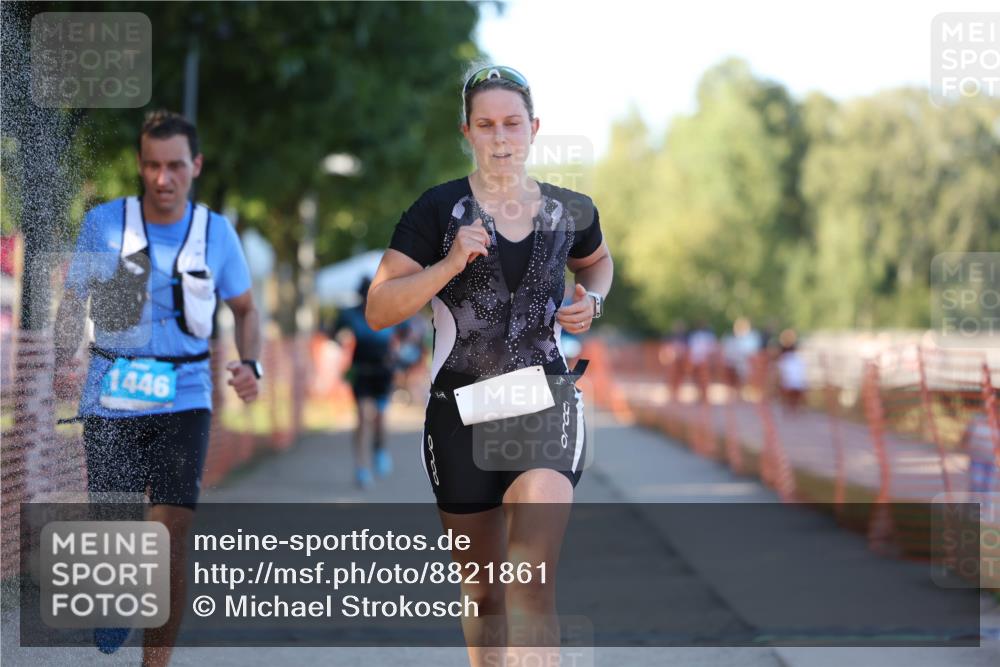 07.09.2025 - 19. Norderstedt Triathlon Michael Strokosch http://msf.ph/oto/8821861 07.09.2025 17:05:24 Laufen 1108, 1446 meine-sportfotos.de