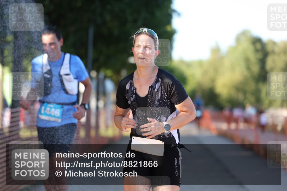 07.09.2025 - 19. Norderstedt Triathlon Michael Strokosch http://msf.ph/oto/8821866 07.09.2025 17:05:25 Laufen 1108, 1446 meine-sportfotos.de