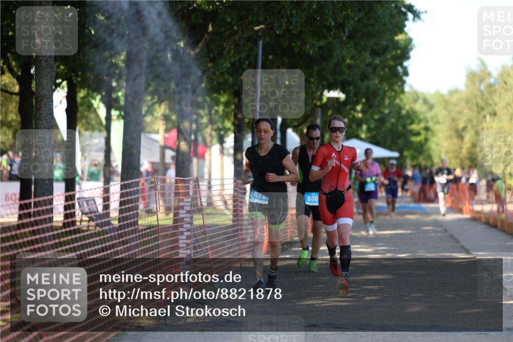 07.09.2025 - 19. Norderstedt Triathlon Michael Strokosch http://msf.ph/oto/8821878 07.09.2025 15:59:26 Laufen 1404, 1422 meine-sportfotos.de