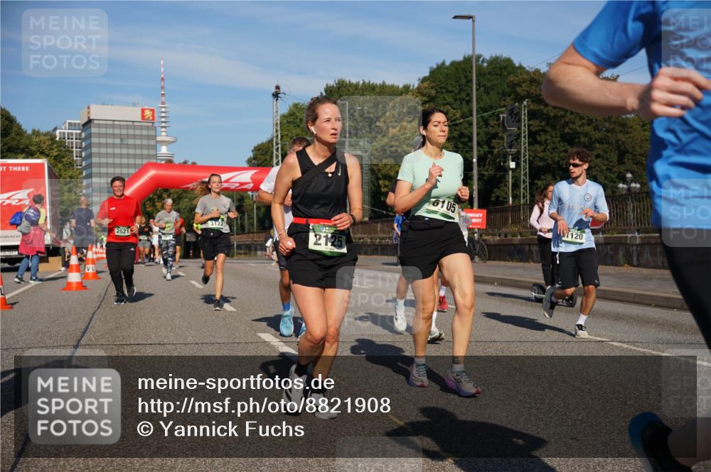 07.09.2025 - BARMER Alsterlauf Yannick Fuchs http://msf.ph/oto/8821908 07.09.2025 09:46:17 Laufen 2521, 3123, 2125, 6105, 1120 meine-sportfotos.de