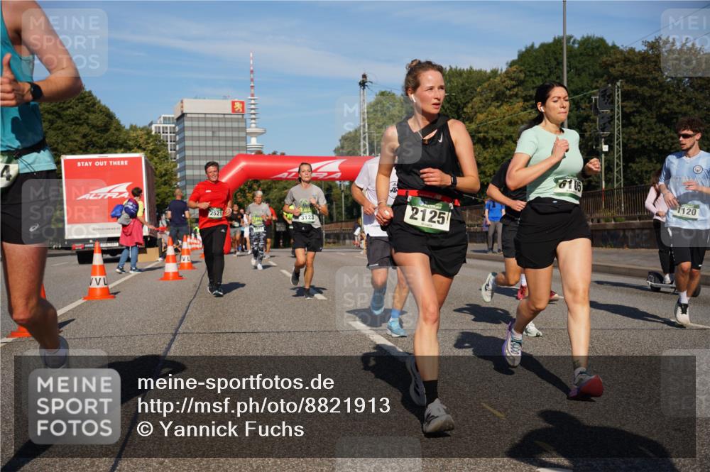 07.09.2025 - BARMER Alsterlauf Yannick Fuchs http://msf.ph/oto/8821913 07.09.2025 09:46:18 Laufen 2521, 3123, 2125, 1120 meine-sportfotos.de