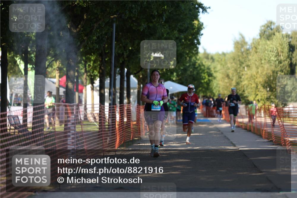 07.09.2025 - 19. Norderstedt Triathlon Michael Strokosch http://msf.ph/oto/8821916 07.09.2025 15:59:31 Laufen 408, 472, 1404, 1422, 1496 meine-sportfotos.de