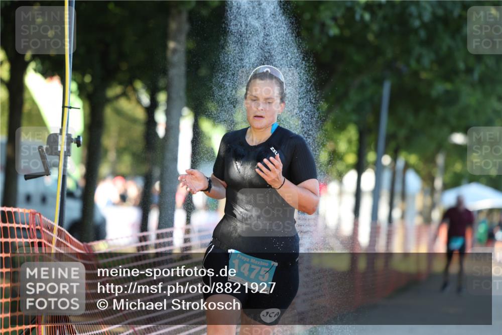07.09.2025 - 19. Norderstedt Triathlon Michael Strokosch http://msf.ph/oto/8821927 07.09.2025 17:05:54 Laufen 935, 957, 1475 meine-sportfotos.de