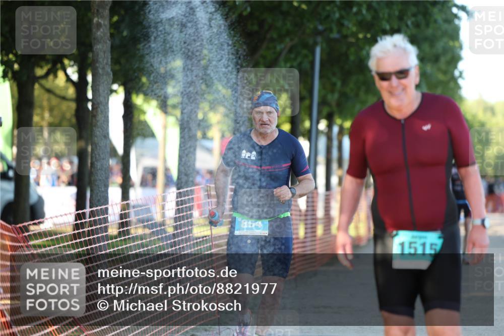 07.09.2025 - 19. Norderstedt Triathlon Michael Strokosch http://msf.ph/oto/8821977 07.09.2025 17:06:20 Laufen 864, 929 meine-sportfotos.de