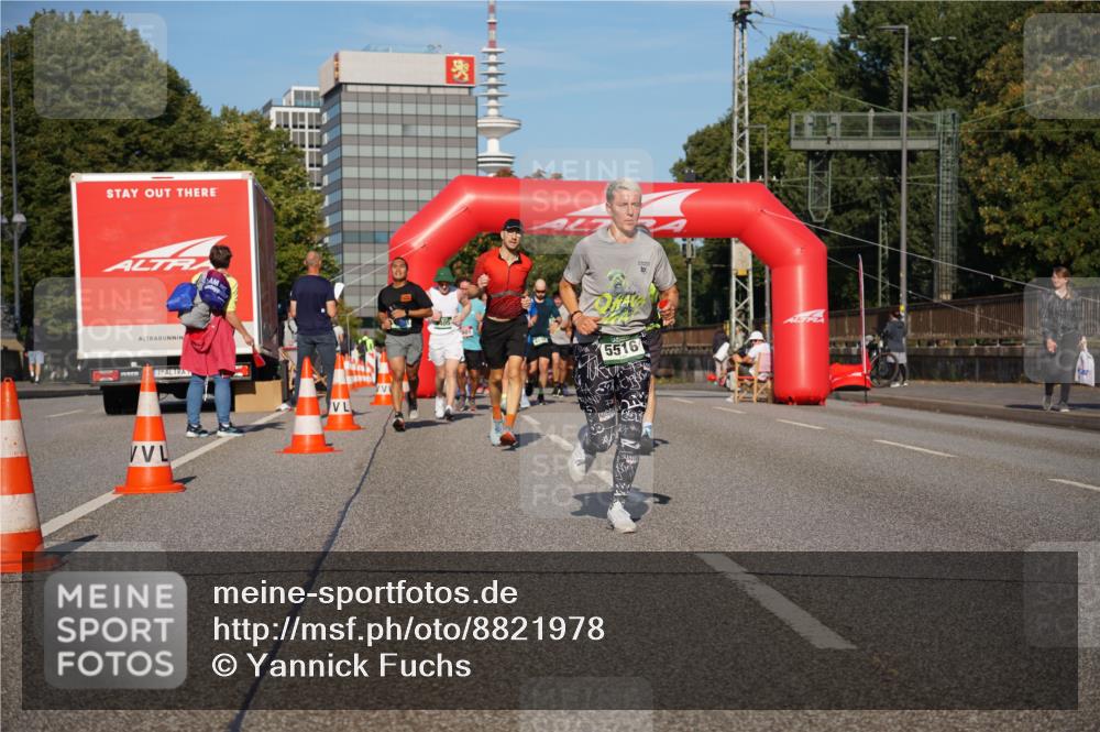 07.09.2025 - BARMER Alsterlauf Yannick Fuchs http://msf.ph/oto/8821978 07.09.2025 09:46:21 Laufen 5516, 251 meine-sportfotos.de