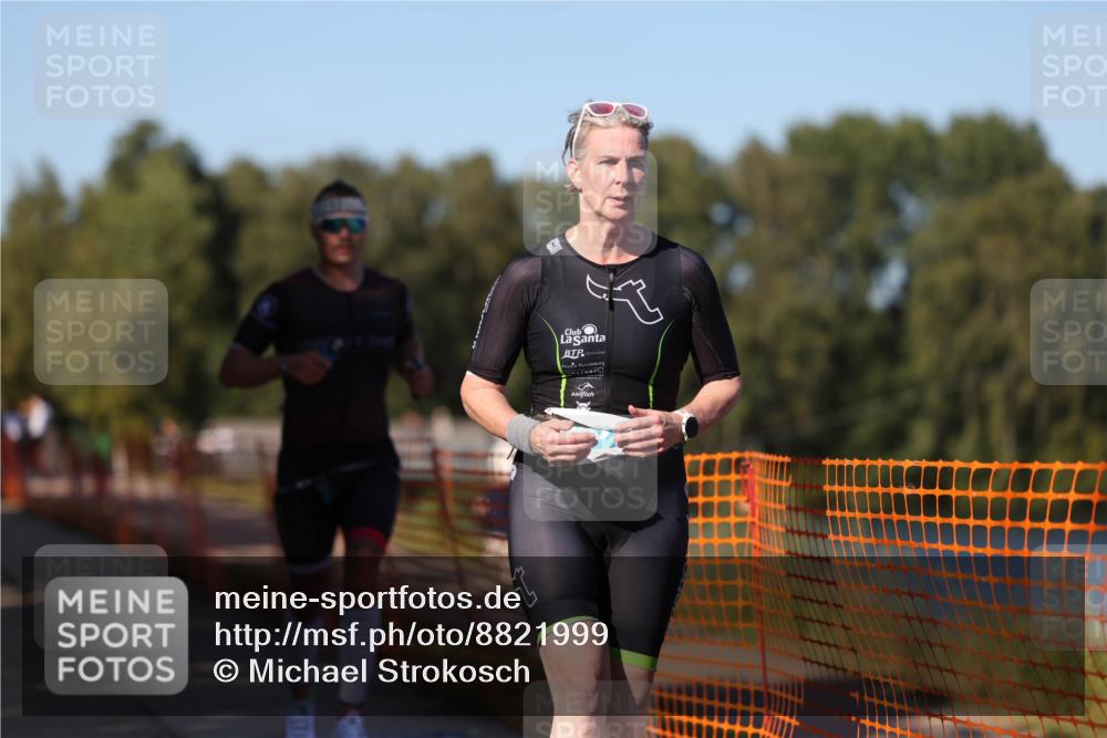 07.09.2025 - 19. Norderstedt Triathlon Michael Strokosch http://msf.ph/oto/8821999 07.09.2025 15:59:45 Laufen 441, 1403, 1450 meine-sportfotos.de