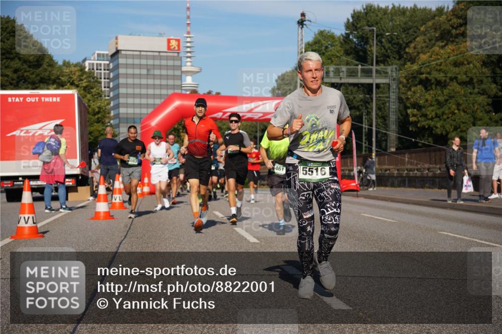 07.09.2025 - BARMER Alsterlauf Yannick Fuchs http://msf.ph/oto/8822001 07.09.2025 09:46:22 Laufen 083, 4615516, 10 meine-sportfotos.de