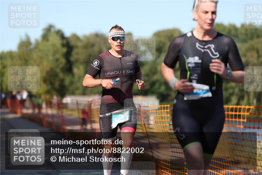 07.09.2025 - 19. Norderstedt Triathlon Michael Strokosch http://msf.ph/oto/8822002 07.09.2025 15:59:45 Laufen 441, 1403, 1450 meine-sportfotos.de