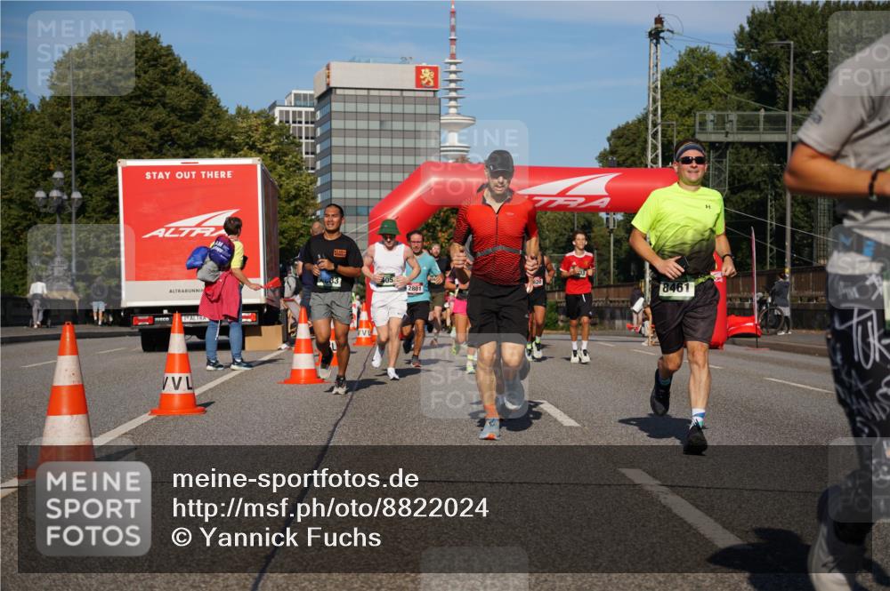 07.09.2025 - BARMER Alsterlauf Yannick Fuchs http://msf.ph/oto/8822024 07.09.2025 09:46:23 Laufen 405, 2801, 8461 meine-sportfotos.de
