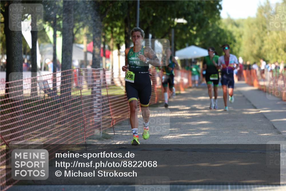 07.09.2025 - 19. Norderstedt Triathlon Michael Strokosch http://msf.ph/oto/8822068 07.09.2025 16:00:43 Laufen 475, 1495, 1500 meine-sportfotos.de