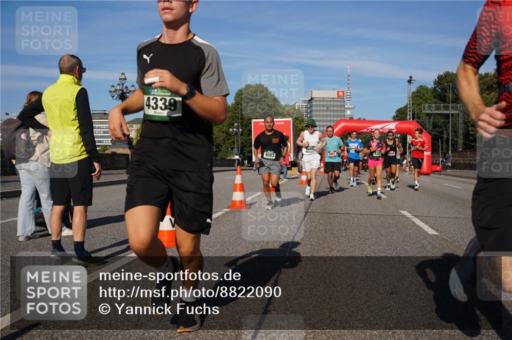 07.09.2025 - BARMER Alsterlauf Yannick Fuchs http://msf.ph/oto/8822090 07.09.2025 09:46:26 Laufen 4339 meine-sportfotos.de