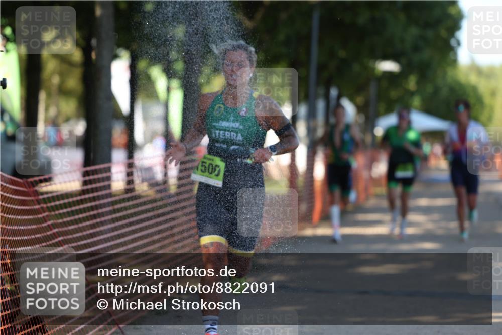 07.09.2025 - 19. Norderstedt Triathlon Michael Strokosch http://msf.ph/oto/8822091 07.09.2025 16:00:44 Laufen 475, 1495, 1500 meine-sportfotos.de