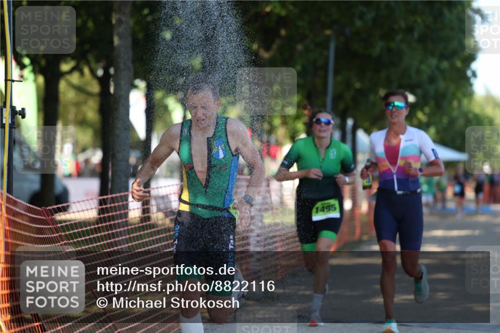 07.09.2025 - 19. Norderstedt Triathlon Michael Strokosch http://msf.ph/oto/8822116 07.09.2025 16:00:47 Laufen 475, 1495, 1500 meine-sportfotos.de