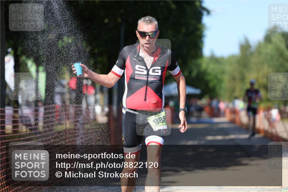 07.09.2025 - 19. Norderstedt Triathlon Michael Strokosch http://msf.ph/oto/8822120 07.09.2025 15:01:16 Laufen 979, 986 meine-sportfotos.de
