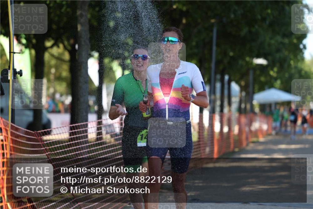 07.09.2025 - 19. Norderstedt Triathlon Michael Strokosch http://msf.ph/oto/8822129 07.09.2025 16:00:48 Laufen 475, 1495, 1500 meine-sportfotos.de