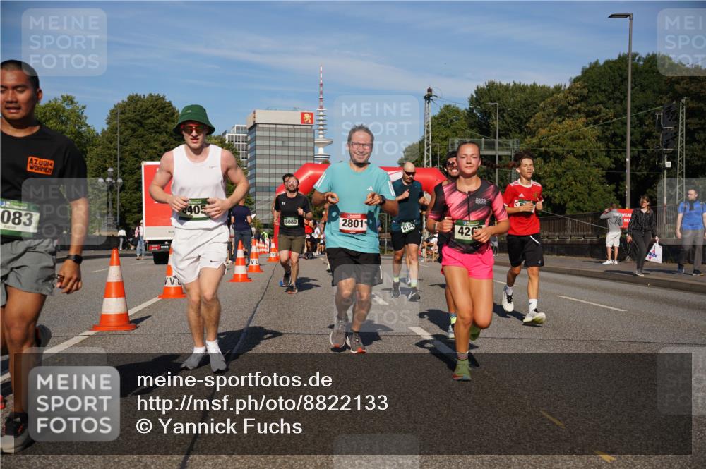 07.09.2025 - BARMER Alsterlauf Yannick Fuchs http://msf.ph/oto/8822133 07.09.2025 09:46:28 Laufen 083, 00, 405, 8080, 2801, 6134, 426 meine-sportfotos.de