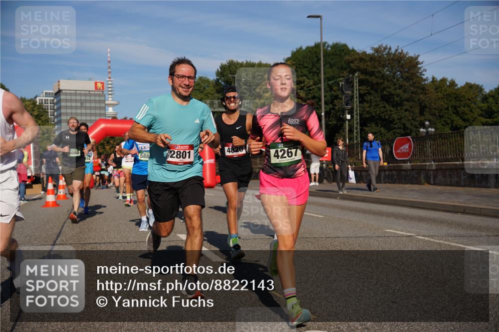 07.09.2025 - BARMER Alsterlauf Yannick Fuchs http://msf.ph/oto/8822143 07.09.2025 09:46:28 Laufen 8080, 588, 2801, 4820, 4249, 4267 meine-sportfotos.de