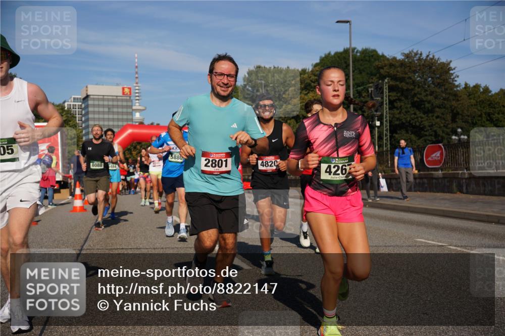 07.09.2025 - BARMER Alsterlauf Yannick Fuchs http://msf.ph/oto/8822147 07.09.2025 09:46:28 Laufen 05, 5880, 2801, 4820, 8080, 484, 36, 426 meine-sportfotos.de