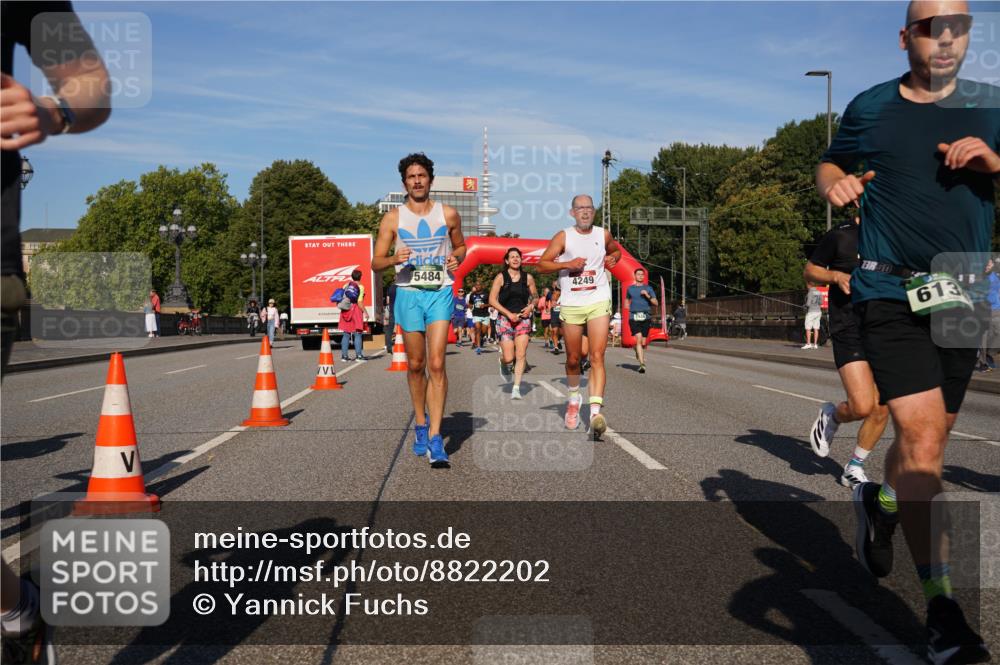 07.09.2025 - BARMER Alsterlauf Yannick Fuchs http://msf.ph/oto/8822202 07.09.2025 09:46:31 Laufen 5484, 4249, 613 meine-sportfotos.de