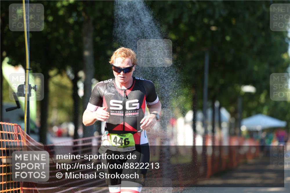 07.09.2025 - 19. Norderstedt Triathlon Michael Strokosch http://msf.ph/oto/8822213 07.09.2025 16:02:08 Laufen 377, 446 meine-sportfotos.de