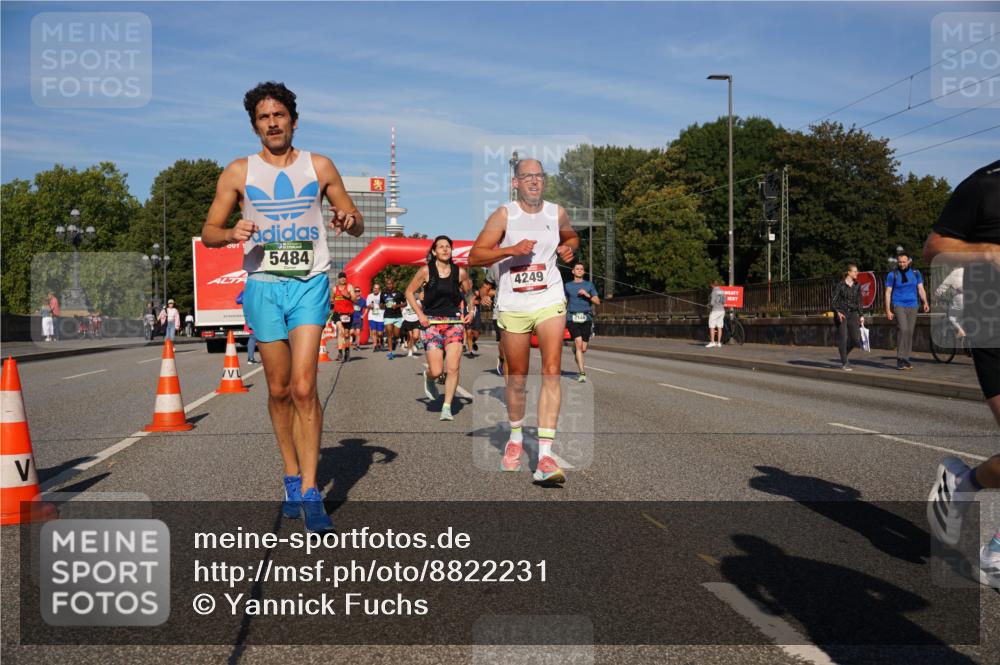 07.09.2025 - BARMER Alsterlauf Yannick Fuchs http://msf.ph/oto/8822231 07.09.2025 09:46:32 Laufen 1, 5484, 4249, 8146 meine-sportfotos.de
