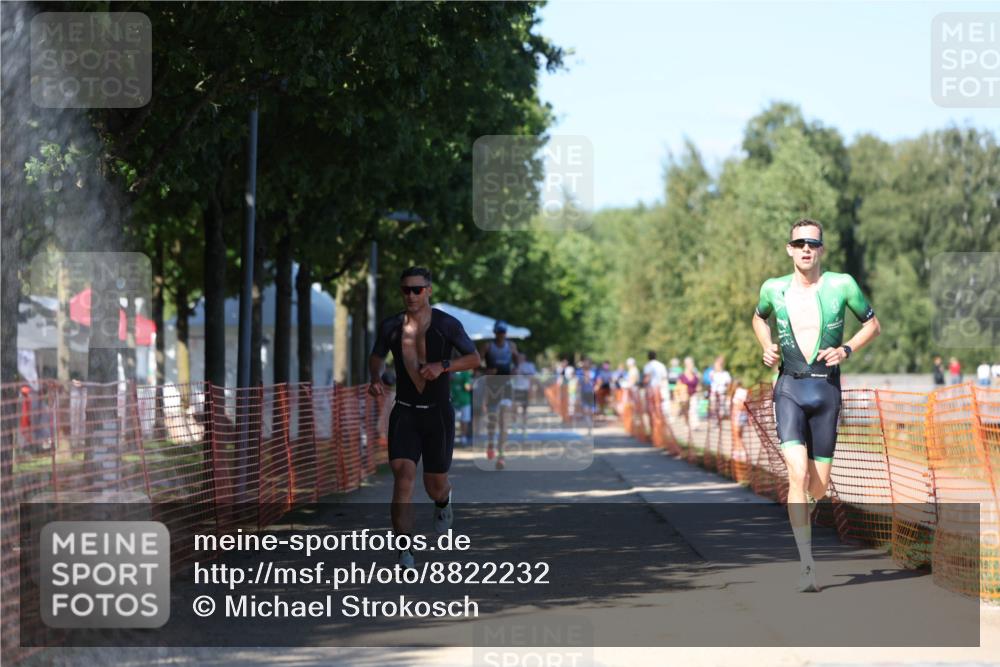 07.09.2025 - 19. Norderstedt Triathlon Michael Strokosch http://msf.ph/oto/8822232 07.09.2025 15:01:55 Laufen 911, 1014 meine-sportfotos.de