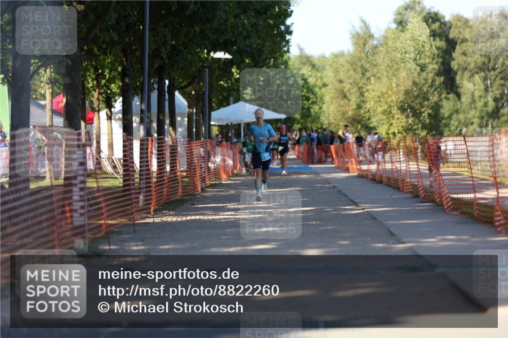 07.09.2025 - 19. Norderstedt Triathlon Michael Strokosch http://msf.ph/oto/8822260 07.09.2025 16:02:34 Laufen 430, 479 meine-sportfotos.de
