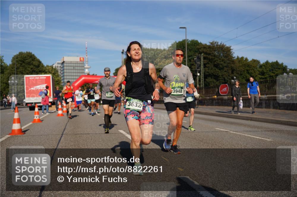 07.09.2025 - BARMER Alsterlauf Yannick Fuchs http://msf.ph/oto/8822261 07.09.2025 09:46:34 Laufen 5367, 3632, 3948 meine-sportfotos.de