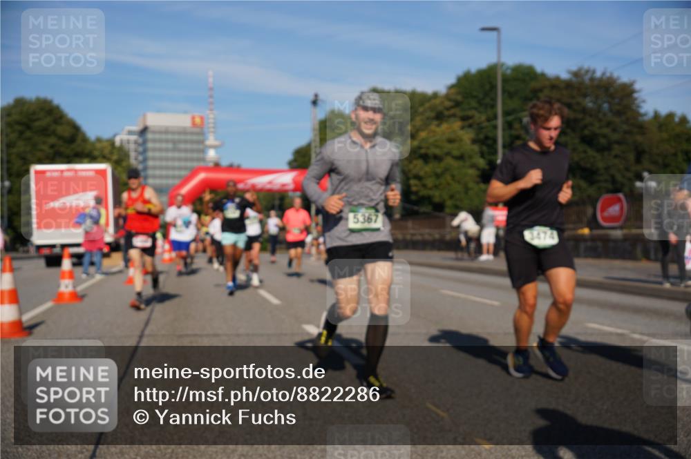 07.09.2025 - BARMER Alsterlauf Yannick Fuchs http://msf.ph/oto/8822286 07.09.2025 09:46:35 Laufen 5367, 3474 meine-sportfotos.de