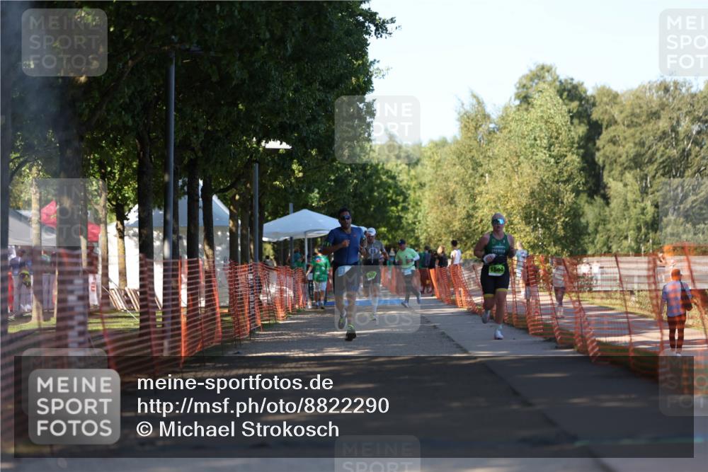 07.09.2025 - 19. Norderstedt Triathlon Michael Strokosch http://msf.ph/oto/8822290 07.09.2025 16:02:55 Laufen 1486, 1504 meine-sportfotos.de