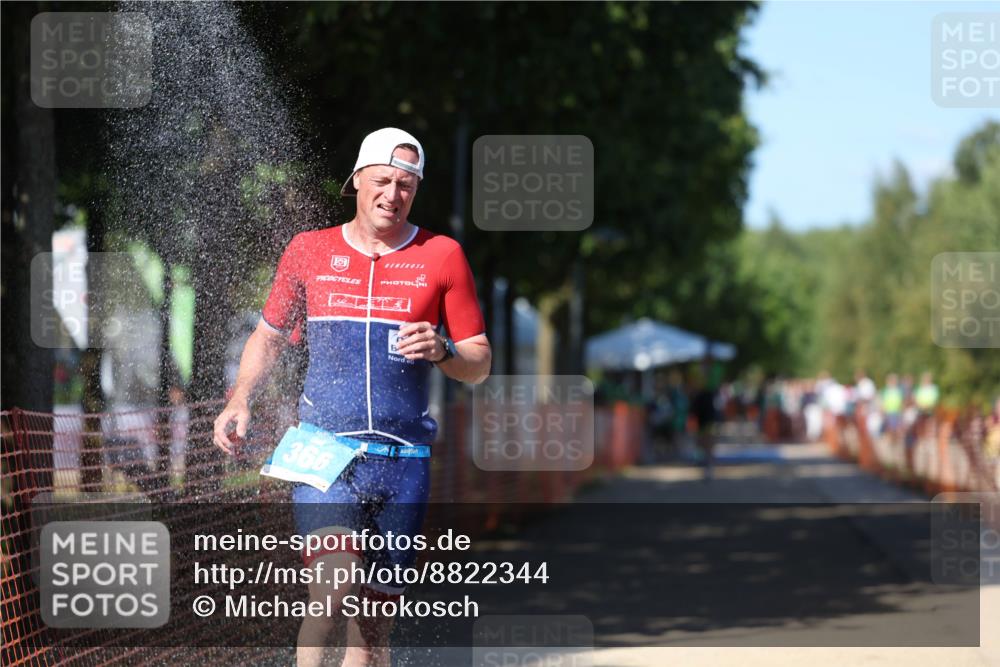 07.09.2025 - 19. Norderstedt Triathlon Michael Strokosch http://msf.ph/oto/8822344 07.09.2025 15:02:19 Laufen 366, 1469 meine-sportfotos.de